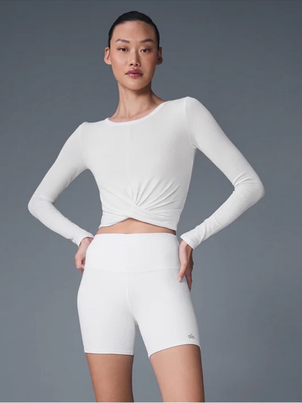 Alo Yoga Long Sleeve Cover Tee